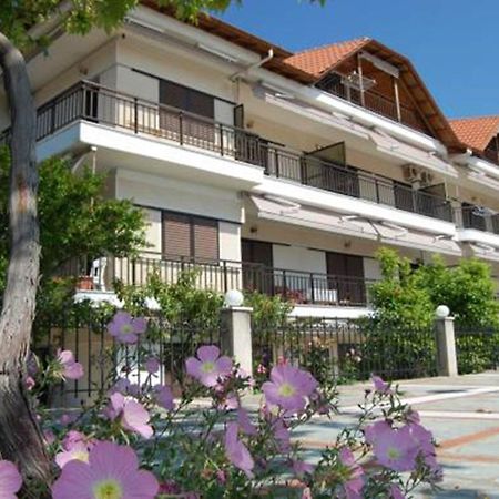 Melachrini Apartments Vrasná Habitación foto