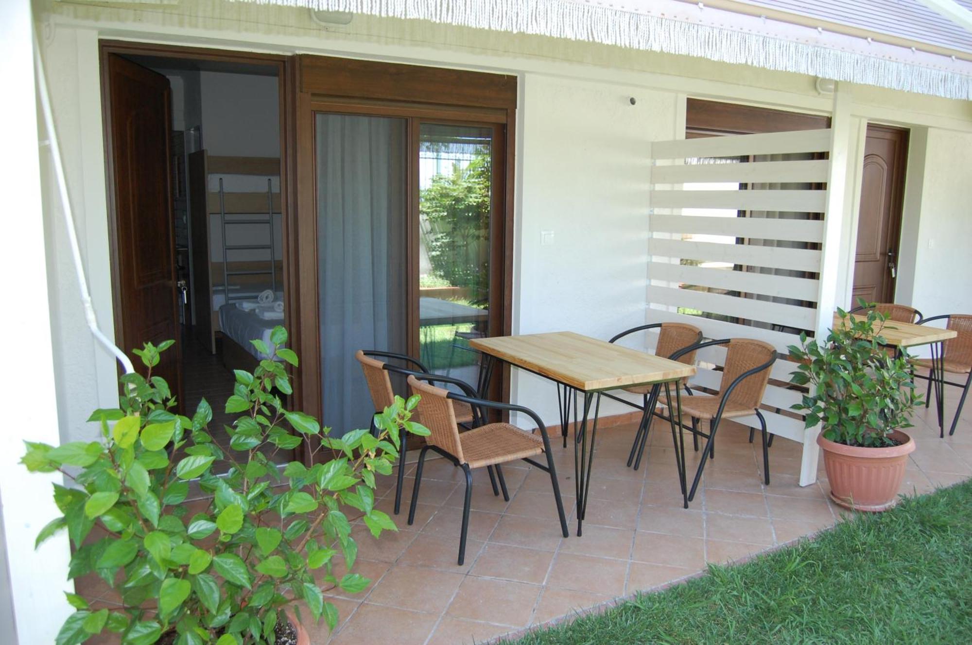 Melachrini Apartments Vrasná Exterior foto
